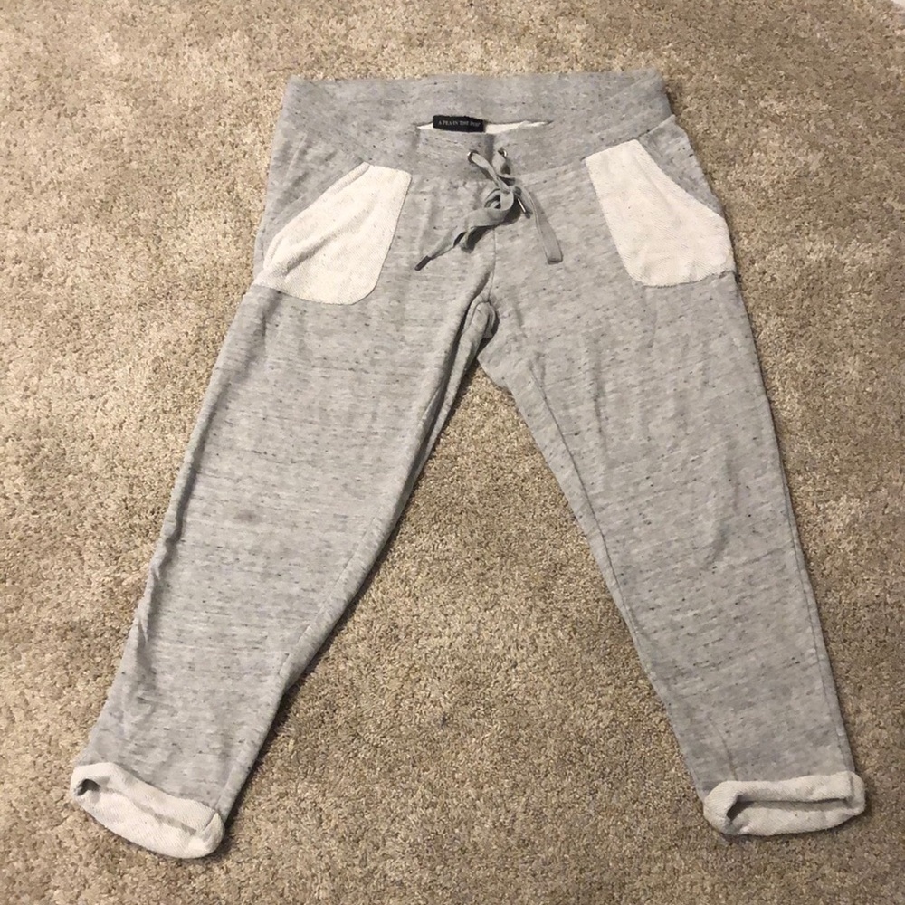 A pea in the pod sweatpants